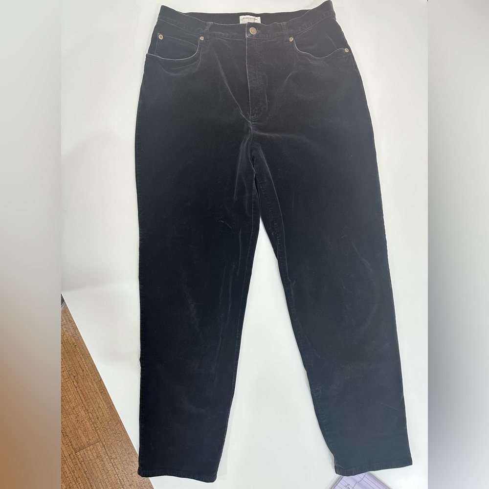 Jones’s New York Sport Black Corduroy Pants